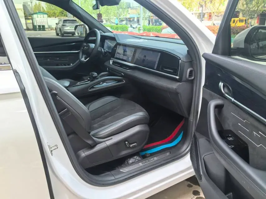 2024 Geely Monjaro 2.0T 238HP L4 8AT,autocango,china used car exporter,china ev exporter,chinese used car exporter,chinese used ev exporter