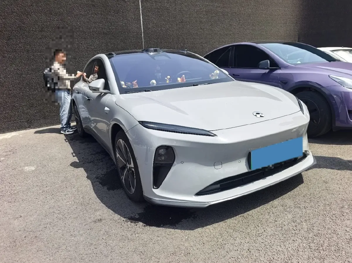 2024 NIO ET5T BEV 75KWH,autocango,china used car exporter,china ev exporter,chinese used car exporter,chinese used ev exporter