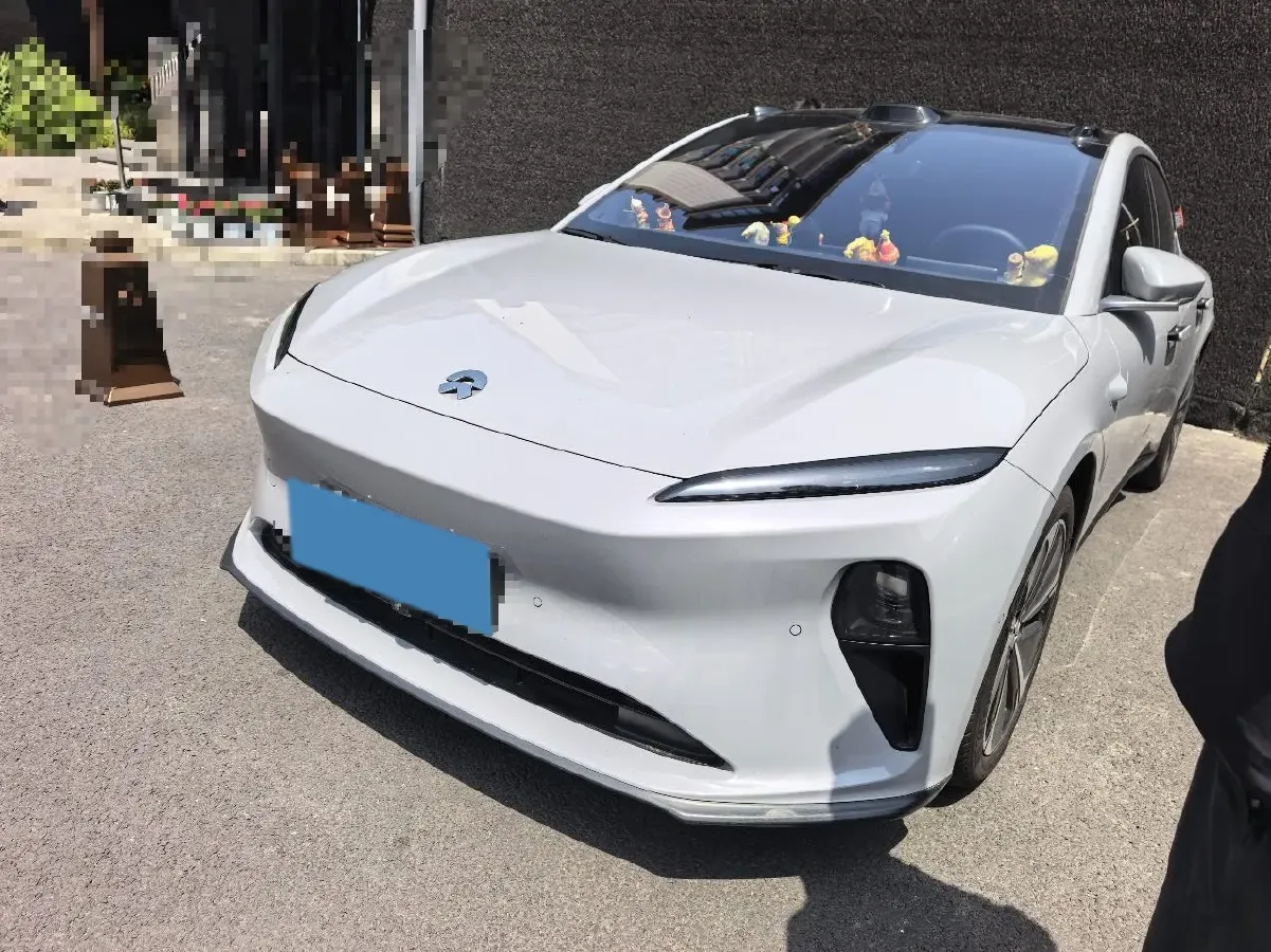 2024 NIO ET5T BEV 75KWH,autocango,china used car exporter,china ev exporter,chinese used car exporter,chinese used ev exporter