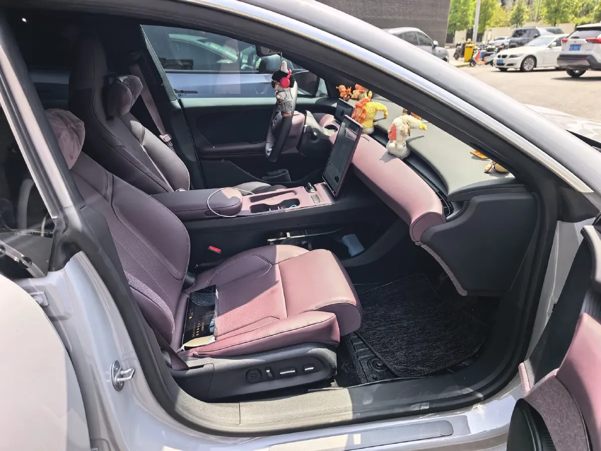 2024 NIO ET5T BEV 75KWH,autocango,china used car exporter,china ev exporter,chinese used car exporter,chinese used ev exporter