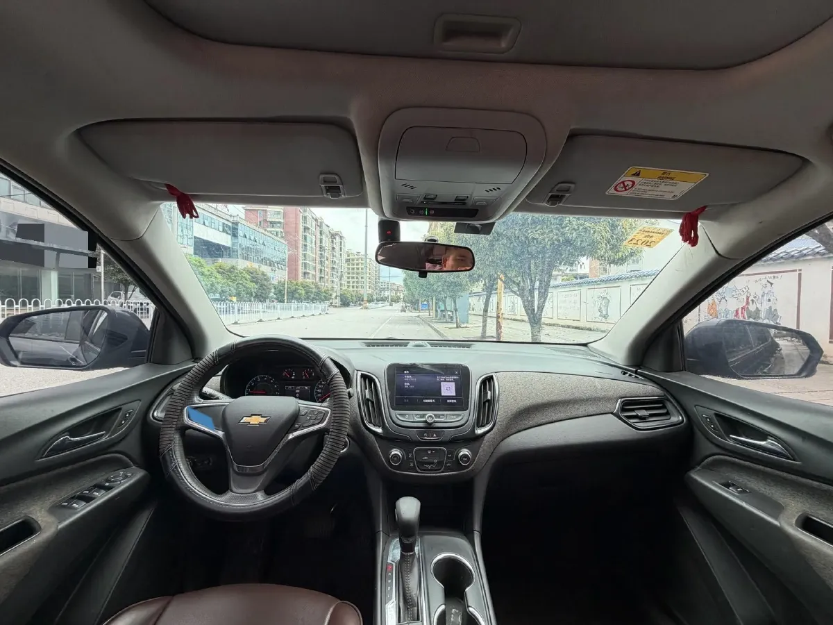 2021 Chevrolet Equinox 1.5T 169HP L4 6AT,autocango,china used car exporter,china ev exporter,chinese used car exporter,chinese used ev exporter