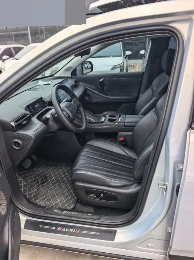 2025 HuangHai WeiLong 2.4T 218HP L4 8AT,autocango,china used car exporter,china ev exporter,chinese used car exporter,chinese used ev exporter