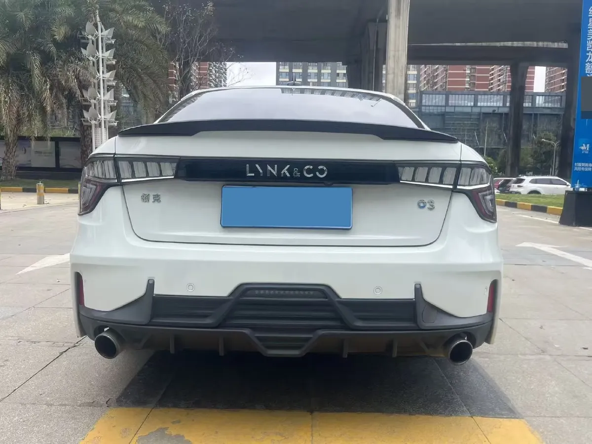 2018 Toyota C-HR 2.0L 171HP L4 CVT,autocango,china used car exporter,china ev exporter,chinese used car exporter,chinese used ev exporter
