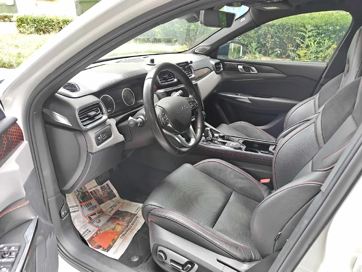 2018 Toyota C-HR 2.0L 171HP L4 CVT,autocango,china used car exporter,china ev exporter,chinese used car exporter,chinese used ev exporter