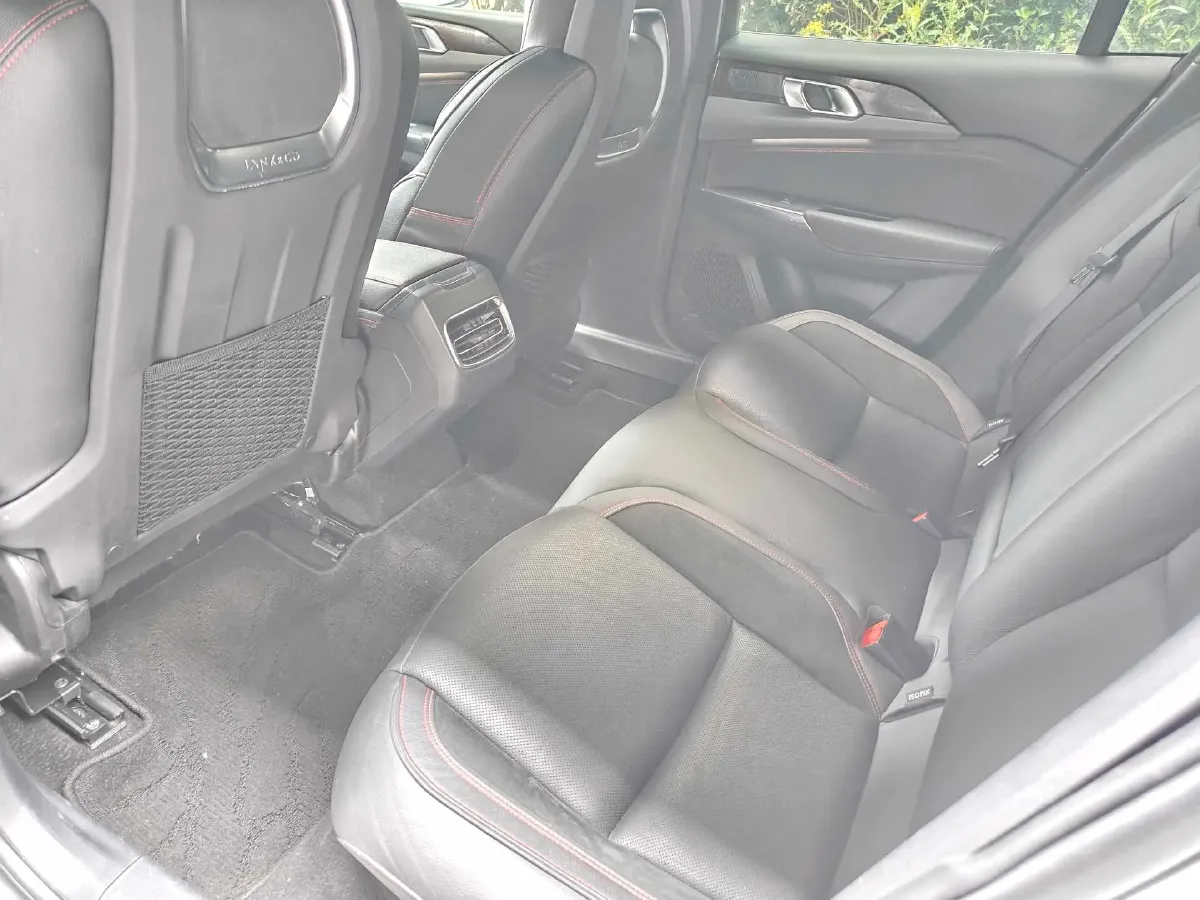 2018 Toyota C-HR 2.0L 171HP L4 CVT,autocango,china used car exporter,china ev exporter,chinese used car exporter,chinese used ev exporter