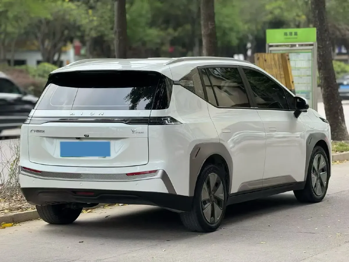 2023 Aion Y BEV 61.7KWH,autocango,china used car exporter,china ev exporter,chinese used car exporter,chinese used ev exporter