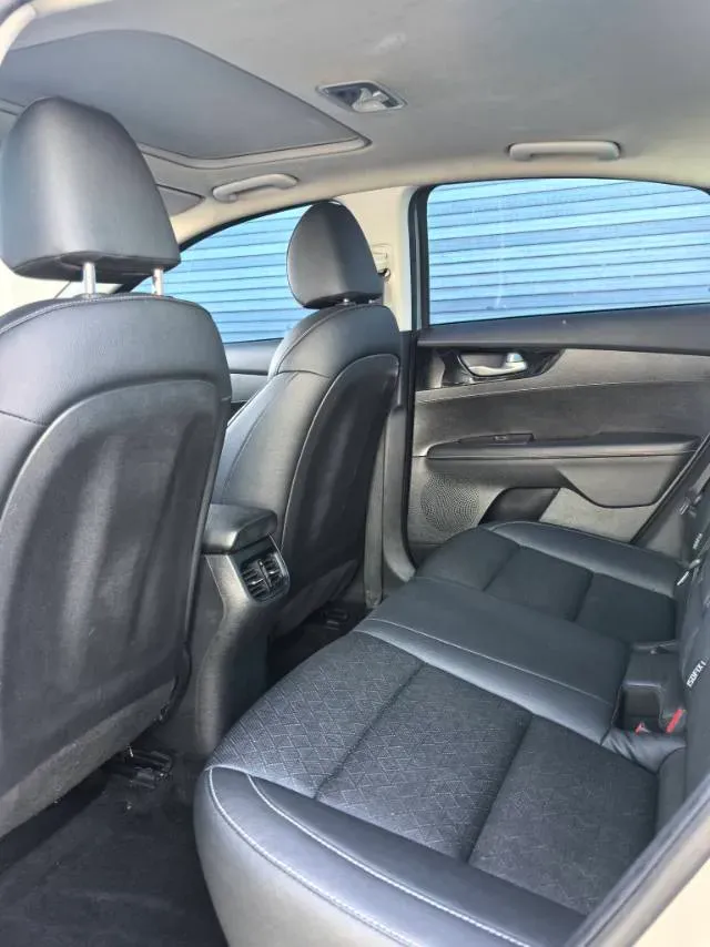 2019 Kia K3 1.5L 115HP L4 CVT,autocango,china used car exporter,china ev exporter,chinese used car exporter,chinese used ev exporter