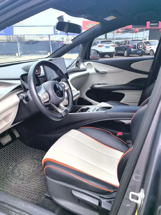 2021 Ford Escort 1.5L 122HP L3 6AT,autocango,china used car exporter,china ev exporter,chinese used car exporter,chinese used ev exporter