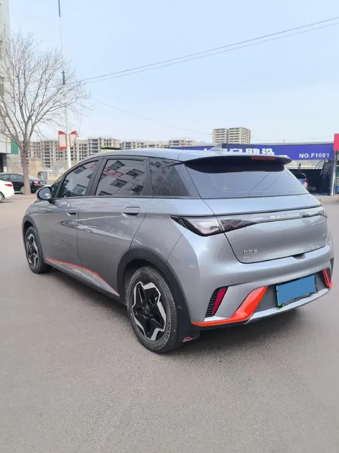 2021 Ford Escort 1.5L 122HP L3 6AT,autocango,china used car exporter,china ev exporter,chinese used car exporter,chinese used ev exporter