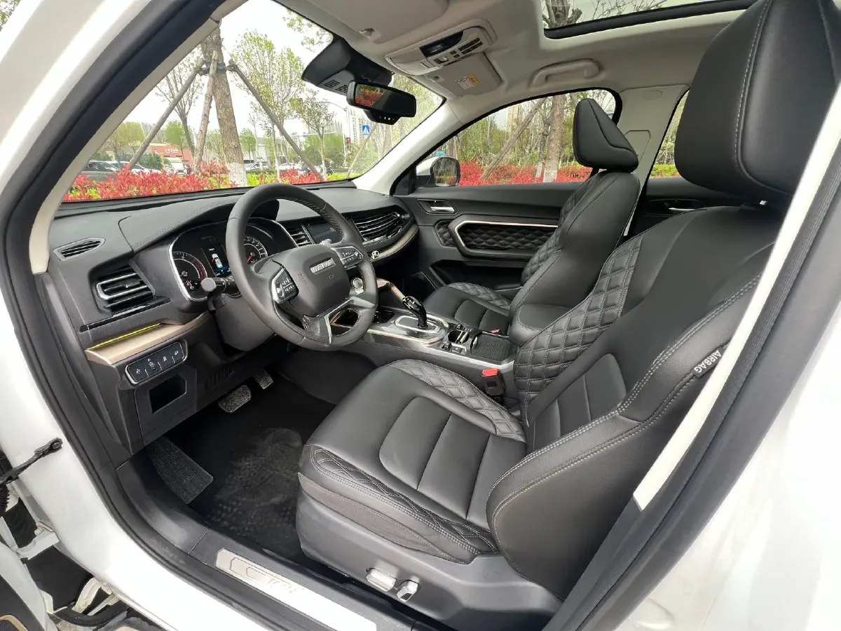 2020 Haval H6 2.0T 224HP L4 7DCT,autocango,china used car exporter,china ev exporter,chinese used car exporter,chinese used ev exporter