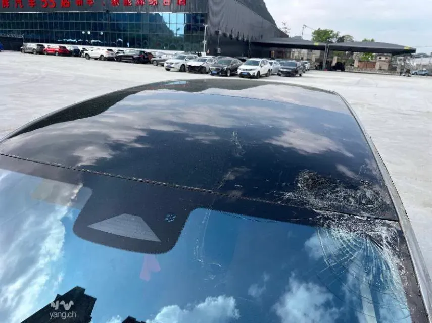 2023 Li L8 Range Extended 154HP REEV 40.9KWH,autocango,china used car exporter,china ev exporter,chinese used car exporter,chinese used ev exporter