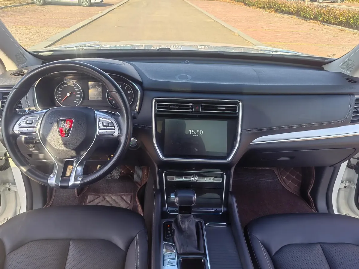 2019 Roewe RX8 2.0T 222HP L4 6AT,autocango,china used car exporter,china ev exporter,chinese used car exporter,chinese used ev exporter