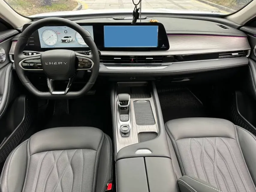 2024 Chery Arrizo 8 1.6T 197HP L4 7DCT,autocango,china used car exporter,china ev exporter,chinese used car exporter,chinese used ev exporter