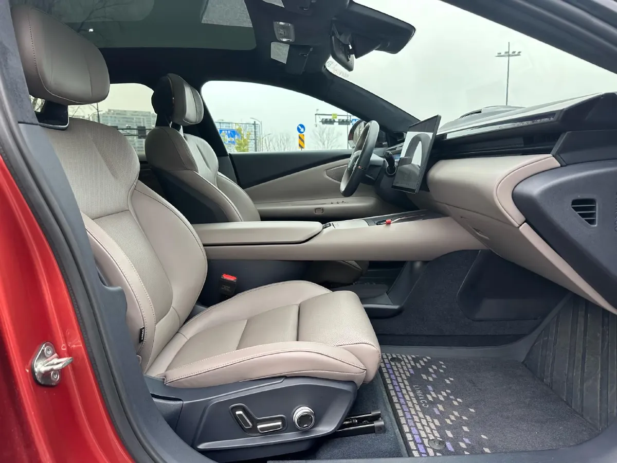 2024 Luxeed S7 BEV 100KWH,autocango,china used car exporter,china ev exporter,chinese used car exporter,chinese used ev exporter