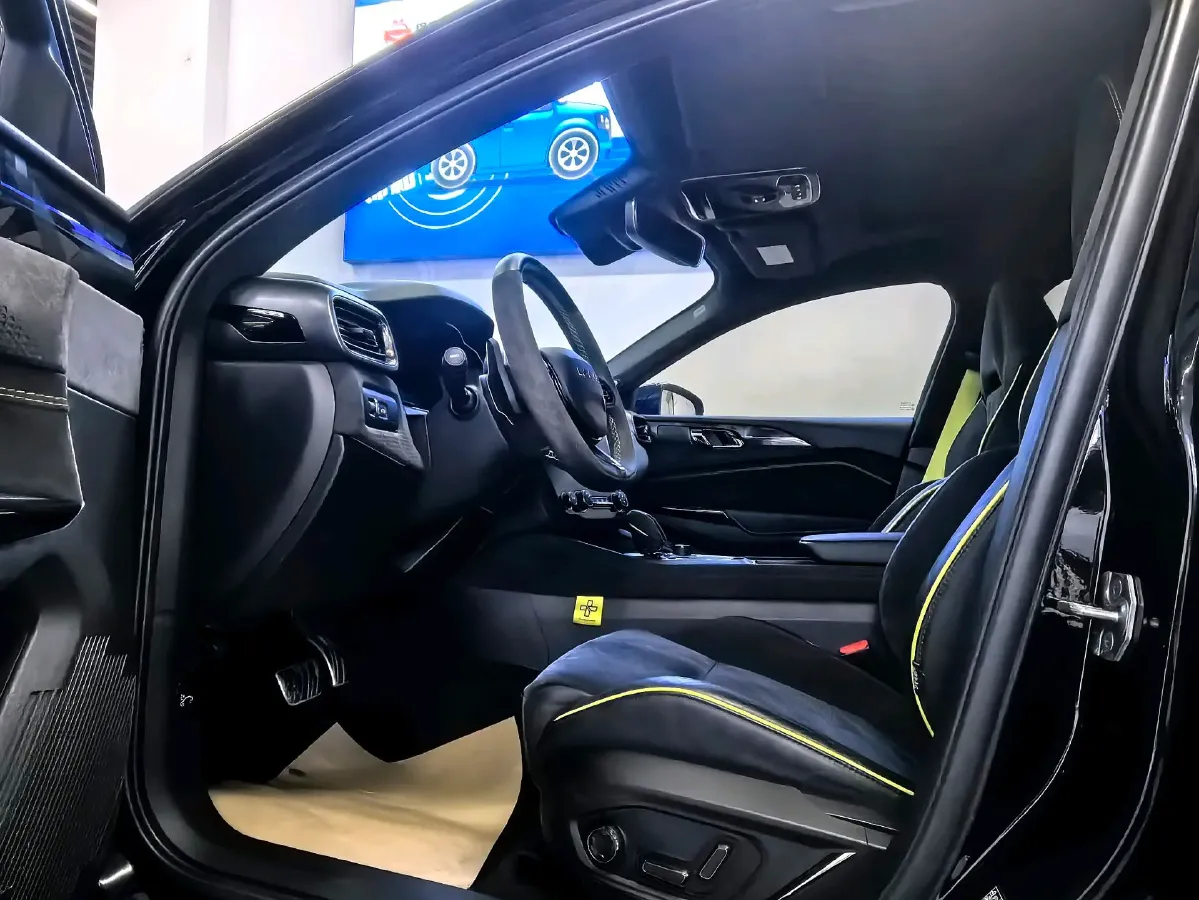 2022 LYNK&CO 03 2.0T 254HP L4 8AT,autocango,china used car exporter,china ev exporter,chinese used car exporter,chinese used ev exporter