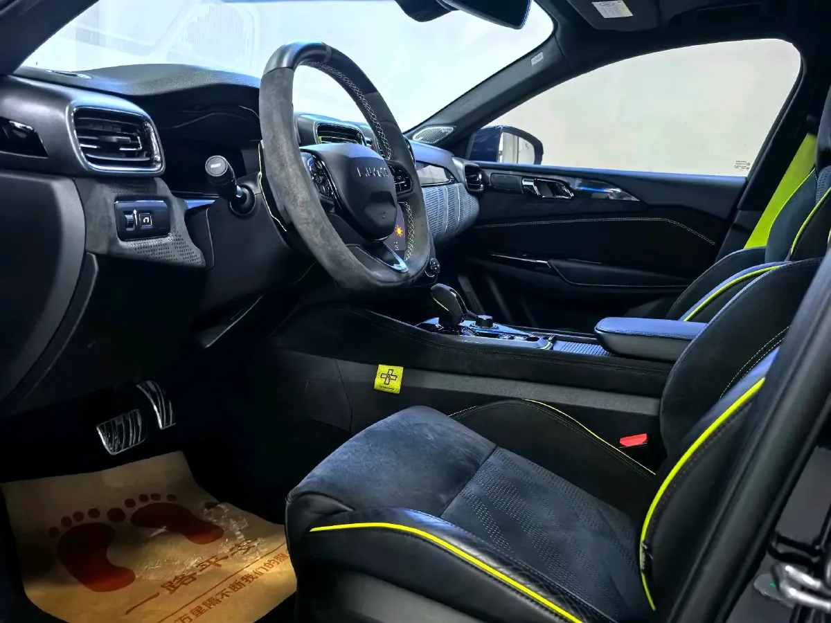 2022 LYNK&CO 03 2.0T 254HP L4 8AT,autocango,china used car exporter,china ev exporter,chinese used car exporter,chinese used ev exporter