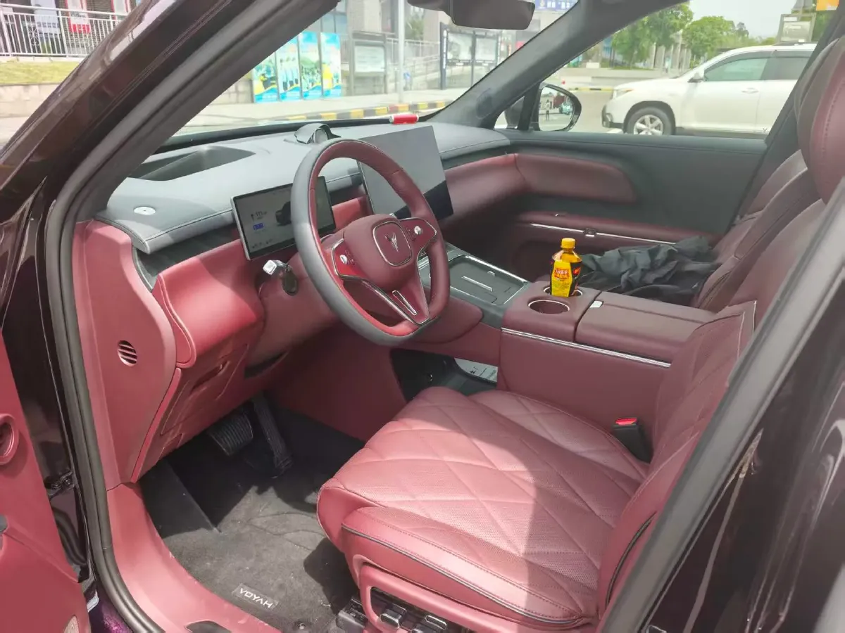 2026 Voyah 9L 1.5T 150HP L4 PHEV,autocango,china used car exporter,china ev exporter,chinese used car exporter,chinese used ev exporter