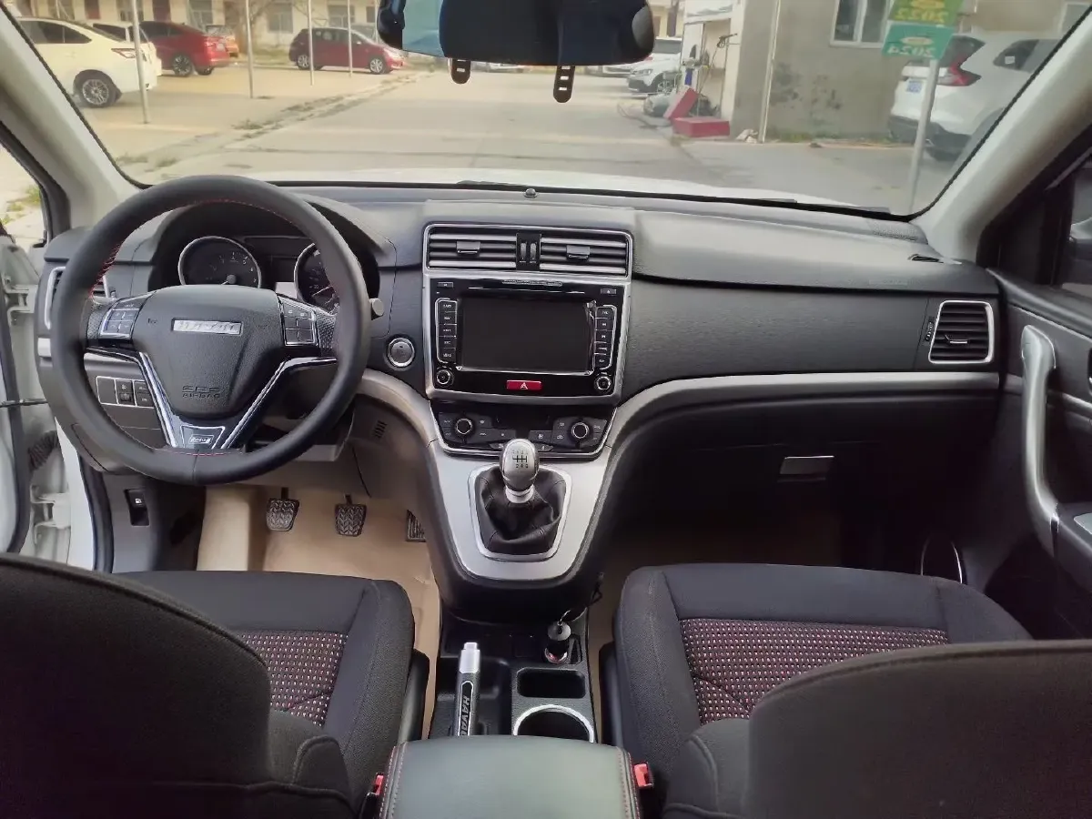 2017 Haval M6 1.5T 150HP L4 6MT,autocango,china used car exporter,china ev exporter,chinese used car exporter,chinese used ev exporter