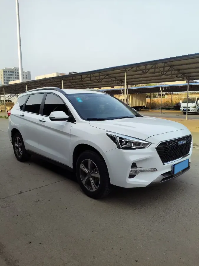 2017 Haval M6 1.5T 150HP L4 6MT,autocango,china used car exporter,china ev exporter,chinese used car exporter,chinese used ev exporter
