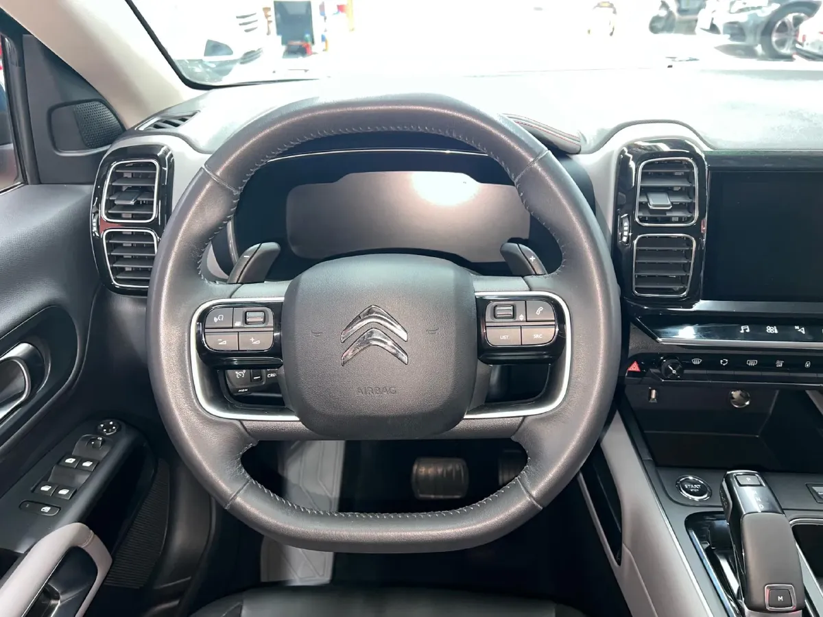 2019 Citroen C5 Aircross 1.6T 167HP L4 6AT,autocango,china used car exporter,china ev exporter,chinese used car exporter,chinese used ev exporter