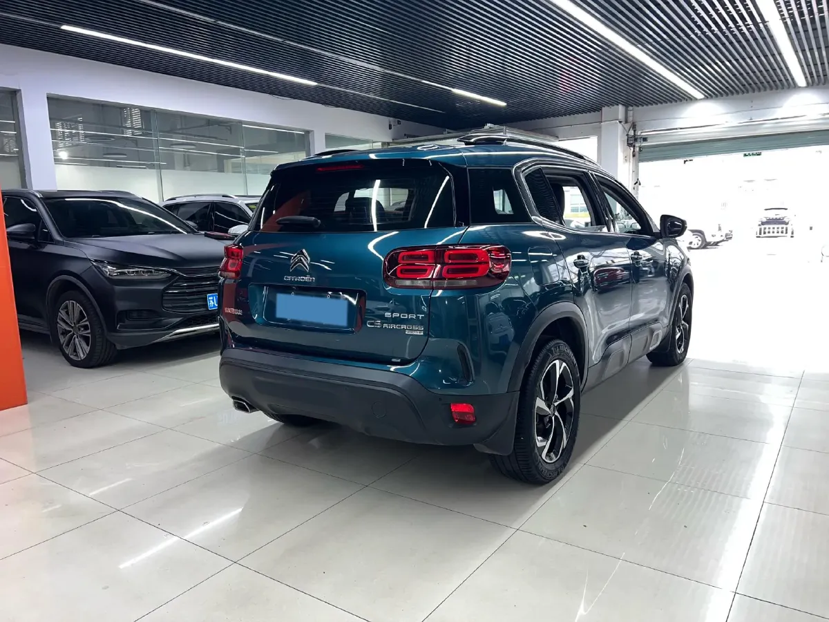 2019 Citroen C5 Aircross 1.6T 167HP L4 6AT,autocango,china used car exporter,china ev exporter,chinese used car exporter,chinese used ev exporter