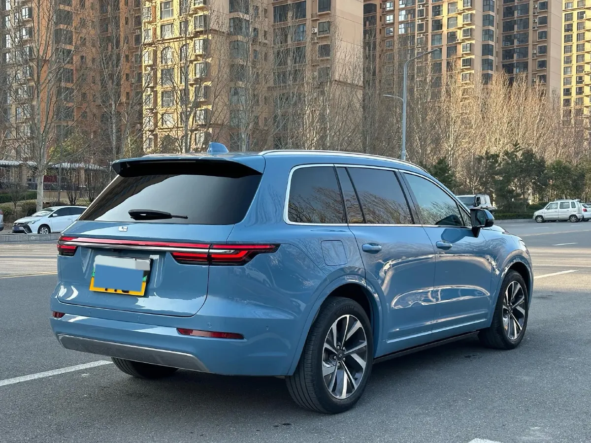 2021 Li ONE Range Extended 131HP REEV 40.5KWH,autocango,china used car exporter,china ev exporter,chinese used car exporter,chinese used ev exporter