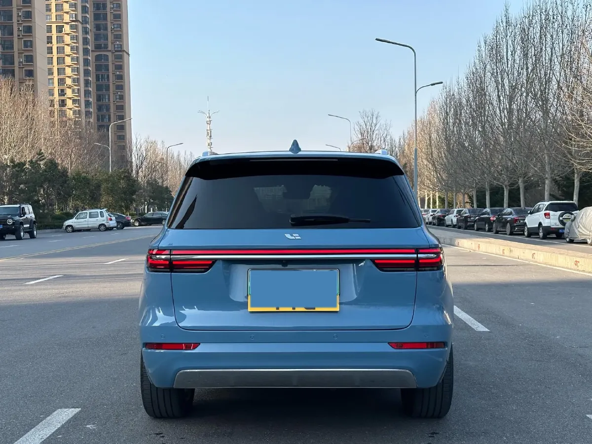 2021 Li ONE Range Extended 131HP REEV 40.5KWH,autocango,china used car exporter,china ev exporter,chinese used car exporter,chinese used ev exporter