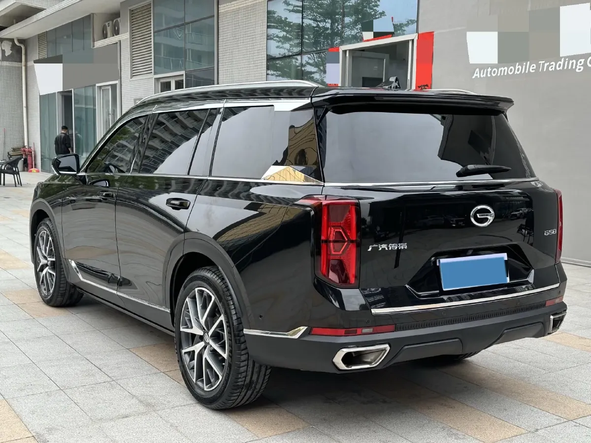 2022 GAC Trumpchi GS8 2.0T 252HP L4 8AT,autocango,china used car exporter,china ev exporter,chinese used car exporter,chinese used ev exporter