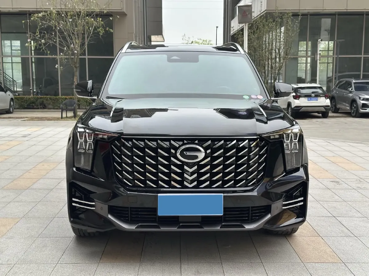 2022 GAC Trumpchi GS8 2.0T 252HP L4 8AT,autocango,china used car exporter,china ev exporter,chinese used car exporter,chinese used ev exporter