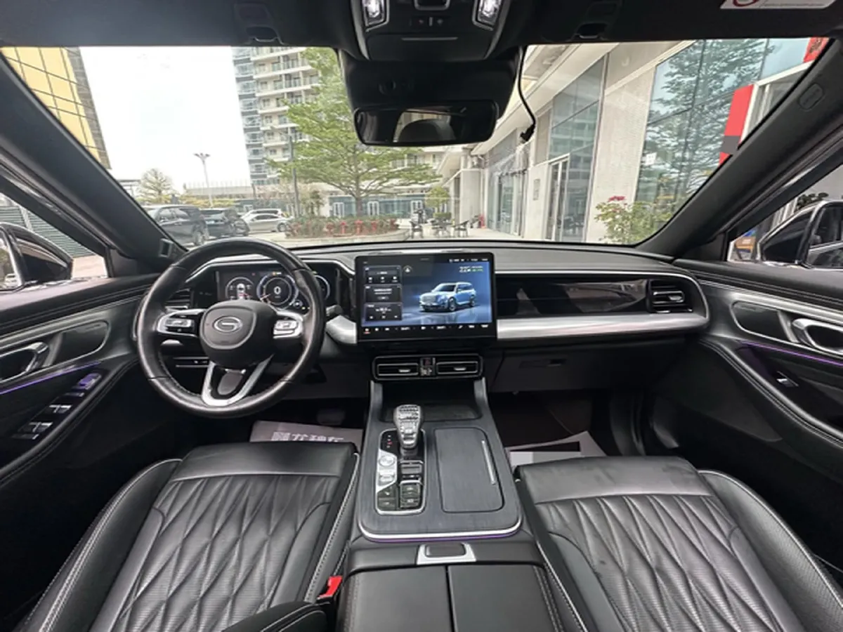 2022 GAC Trumpchi GS8 2.0T 252HP L4 8AT,autocango,china used car exporter,china ev exporter,chinese used car exporter,chinese used ev exporter