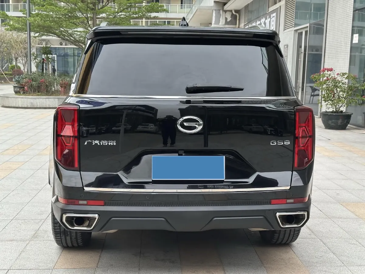 2022 GAC Trumpchi GS8 2.0T 252HP L4 8AT,autocango,china used car exporter,china ev exporter,chinese used car exporter,chinese used ev exporter