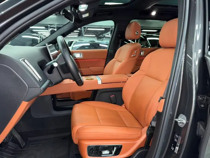 2023 Li L8 Range Extended 154HP REEV 40.9KWH,autocango,china used car exporter,china ev exporter,chinese used car exporter,chinese used ev exporter