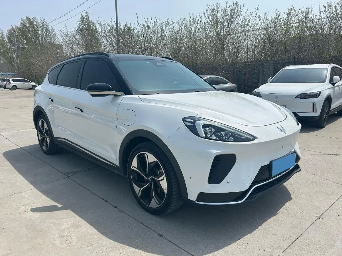 2022 ARCFOX αT BEV 93.6KWH,autocango,china used car exporter,china ev exporter,chinese used car exporter,chinese used ev exporter