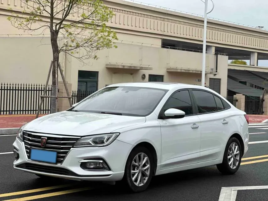 2019 Roewe i5 1.5L 120HP L4 CVT,autocango,china used car exporter,china ev exporter,chinese used car exporter,chinese used ev exporter