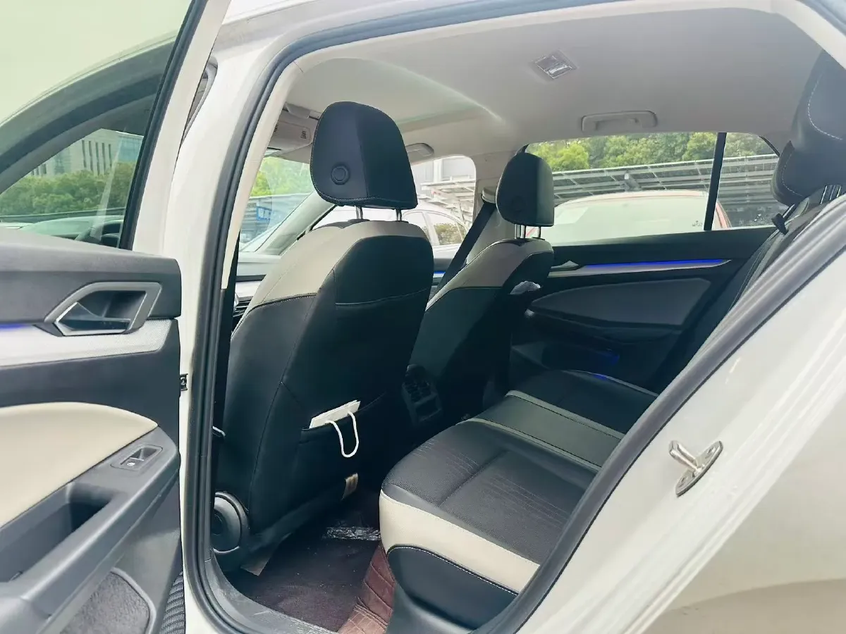 2021 Volkswagen Golf 1.4T 150HP L4 7DCT,autocango,china used car exporter,china ev exporter,chinese used car exporter,chinese used ev exporter