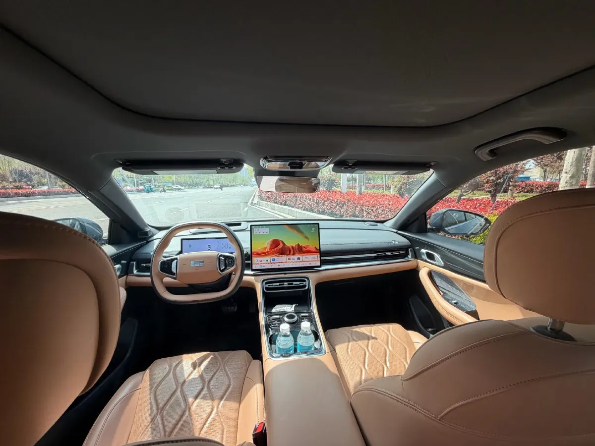 2025 Geely Galaxy A7 1.5L 112HP L4 1DHT PHEV,autocango,china used car exporter,china ev exporter,chinese used car exporter,chinese used ev exporter