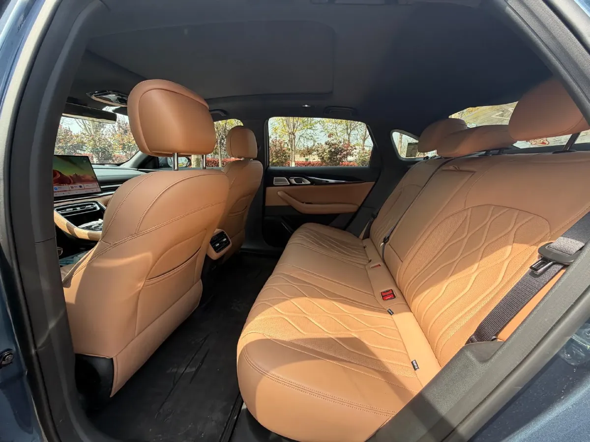 2025 Geely Galaxy A7 1.5L 112HP L4 1DHT PHEV,autocango,china used car exporter,china ev exporter,chinese used car exporter,chinese used ev exporter