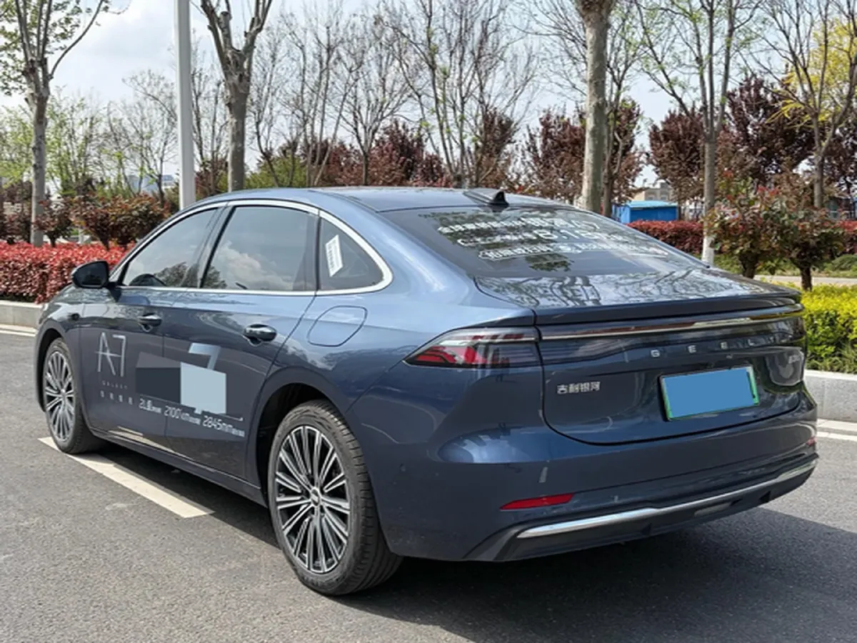 2025 Geely Galaxy A7 1.5L 112HP L4 1DHT PHEV,autocango,china used car exporter,china ev exporter,chinese used car exporter,chinese used ev exporter