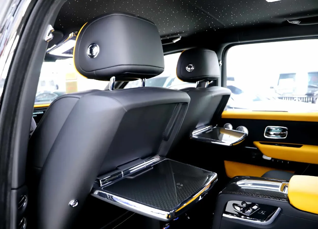 2020 Rolls-Royce Cullinan 6.7T 600HP V12 8AT,autocango,china used car exporter,china ev exporter,chinese used car exporter,chinese used ev exporter