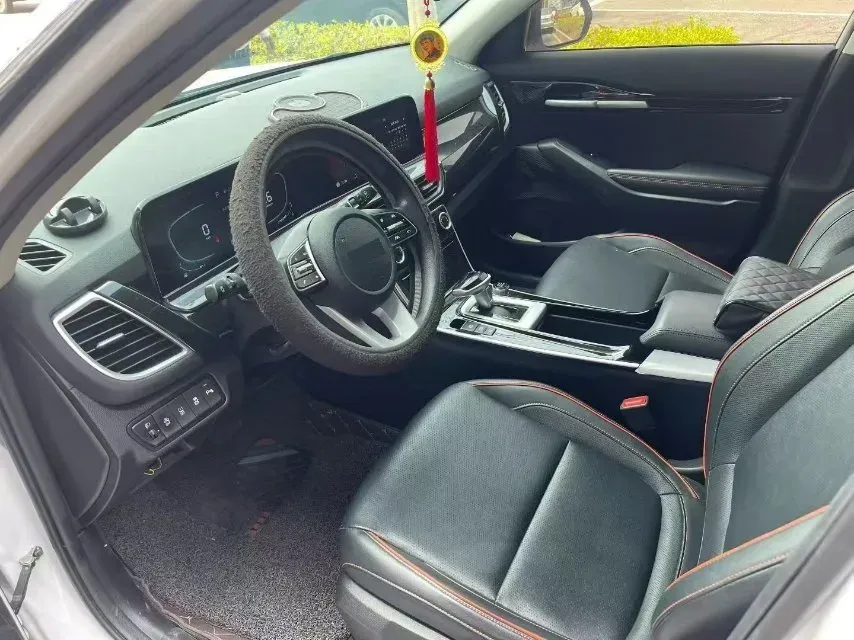2023 Kia Seltos 1.5L 115HP L4 CVT,autocango,china used car exporter,china ev exporter,chinese used car exporter,chinese used ev exporter