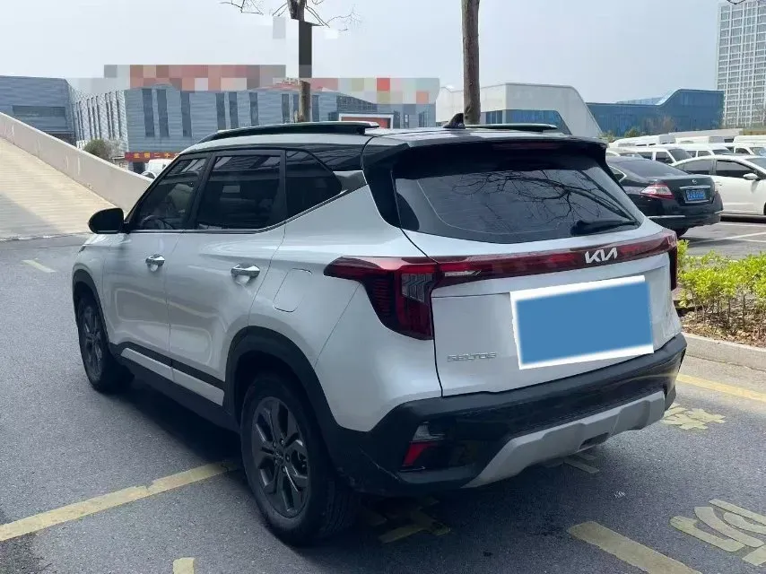 2023 Kia Seltos 1.5L 115HP L4 CVT,autocango,china used car exporter,china ev exporter,chinese used car exporter,chinese used ev exporter
