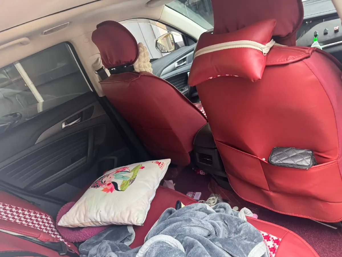 2019 ChangAn CS35 Plus 1.4T 158HP L4 7DCT,autocango,china used car exporter,china ev exporter,chinese used car exporter,chinese used ev exporter