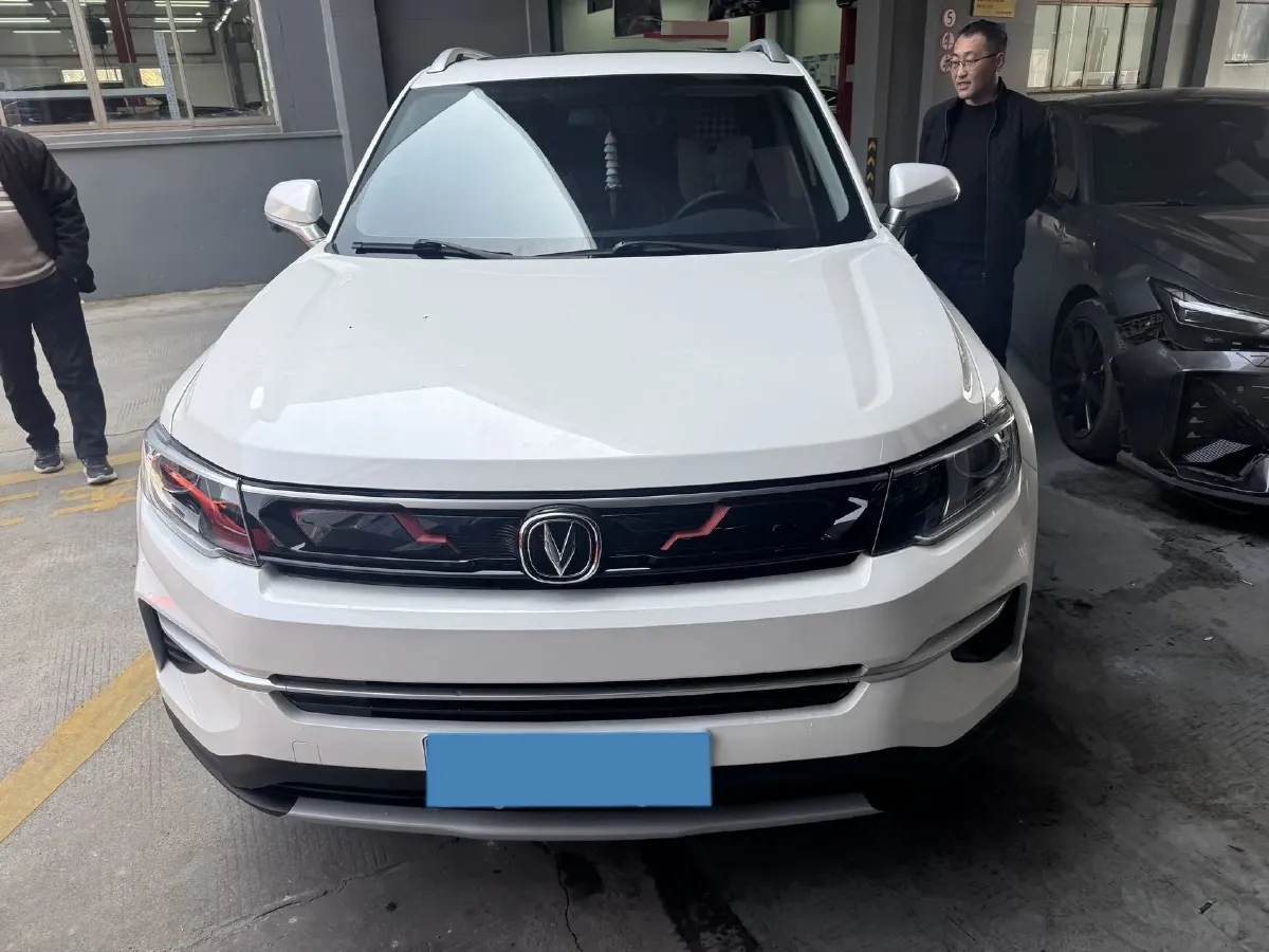 2019 ChangAn CS35 Plus 1.4T 158HP L4 7DCT,autocango,china used car exporter,china ev exporter,chinese used car exporter,chinese used ev exporter