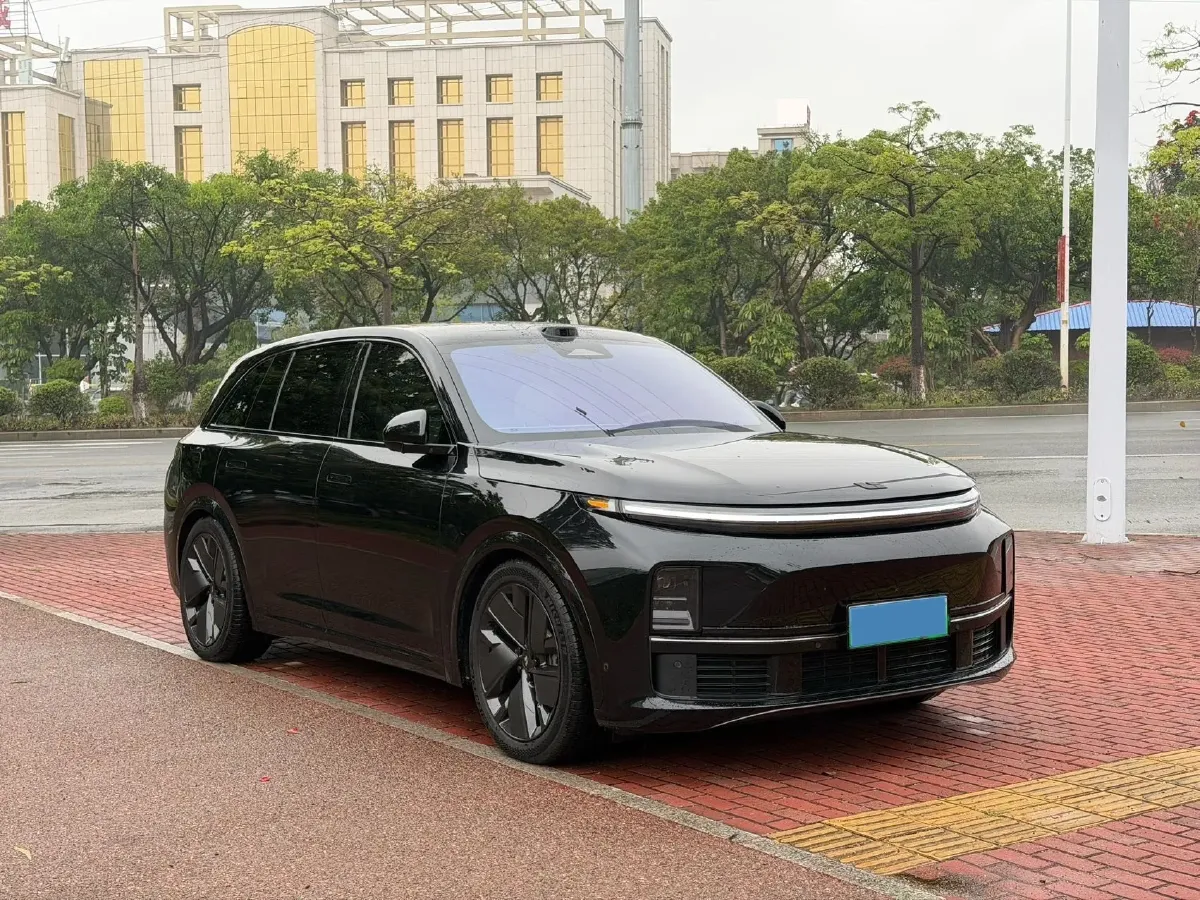 2025 Li L7 Range Extended 154HP REEV,autocango,china used car exporter,china ev exporter,chinese used car exporter,chinese used ev exporter