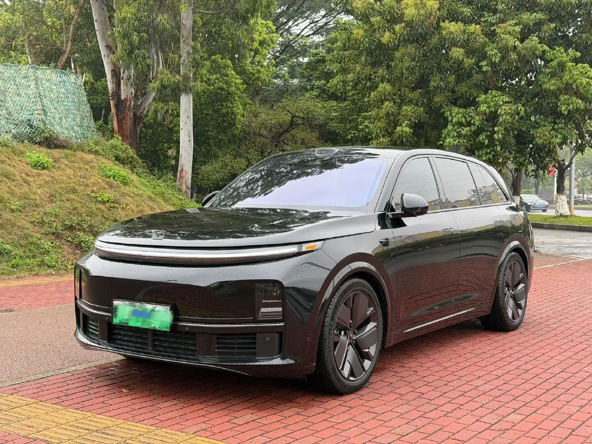 2025 Li L7 Range Extended 154HP REEV,autocango,china used car exporter,china ev exporter,chinese used car exporter,chinese used ev exporter