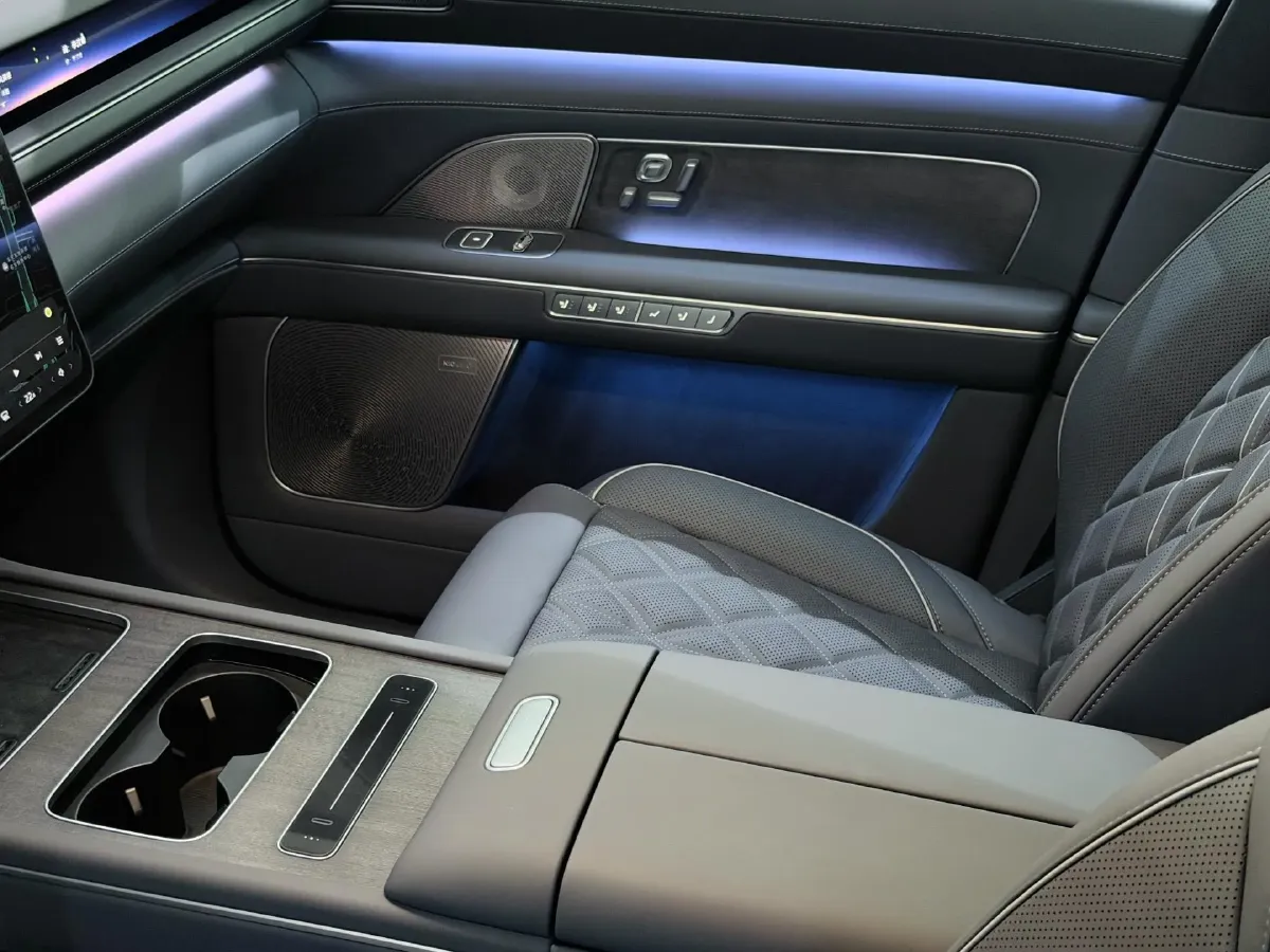 2026 NIO ES8 BEV,autocango,china used car exporter,china ev exporter,chinese used car exporter,chinese used ev exporter