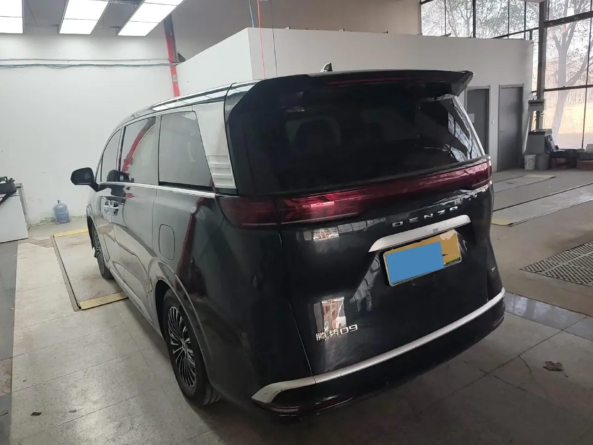 2022 HongQi HS7 3.0T 337HP V6 8AT,autocango,china used car exporter,china ev exporter,chinese used car exporter,chinese used ev exporter