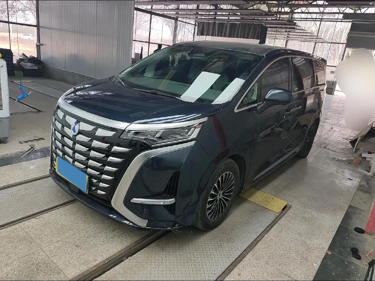 2022 HongQi HS7 3.0T 337HP V6 8AT,autocango,china used car exporter,china ev exporter,chinese used car exporter,chinese used ev exporter