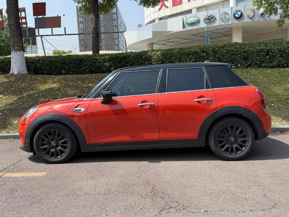 2020 MINI MINI 1.5T 136HP L3 7DCT,autocango,china used car exporter,china ev exporter,chinese used car exporter,chinese used ev exporter