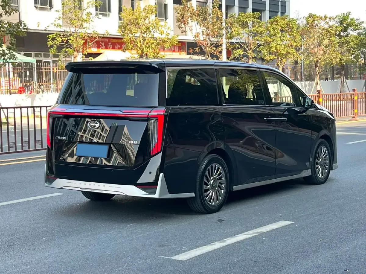 2023 GAC Trumpchi M8 2.0T 252HP L4 8AT,autocango,china used car exporter,china ev exporter,chinese used car exporter,chinese used ev exporter